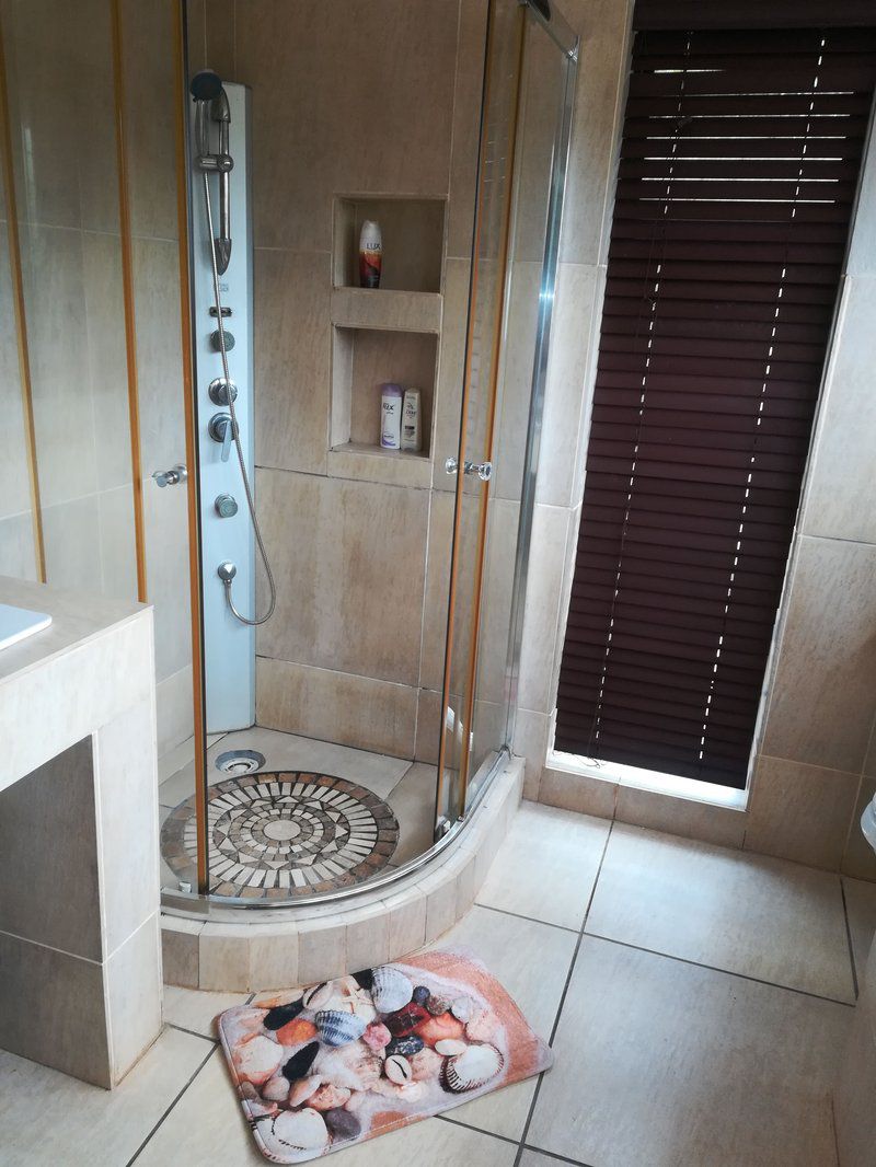 1 Sandy Lane Palmcliffe Kwazulu Natal South Africa Bathroom