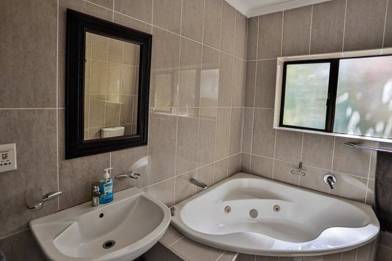 11 Pitchingwedge Zimbali Coastal Estate Ballito Kwazulu Natal South Africa Unsaturated, Bathroom