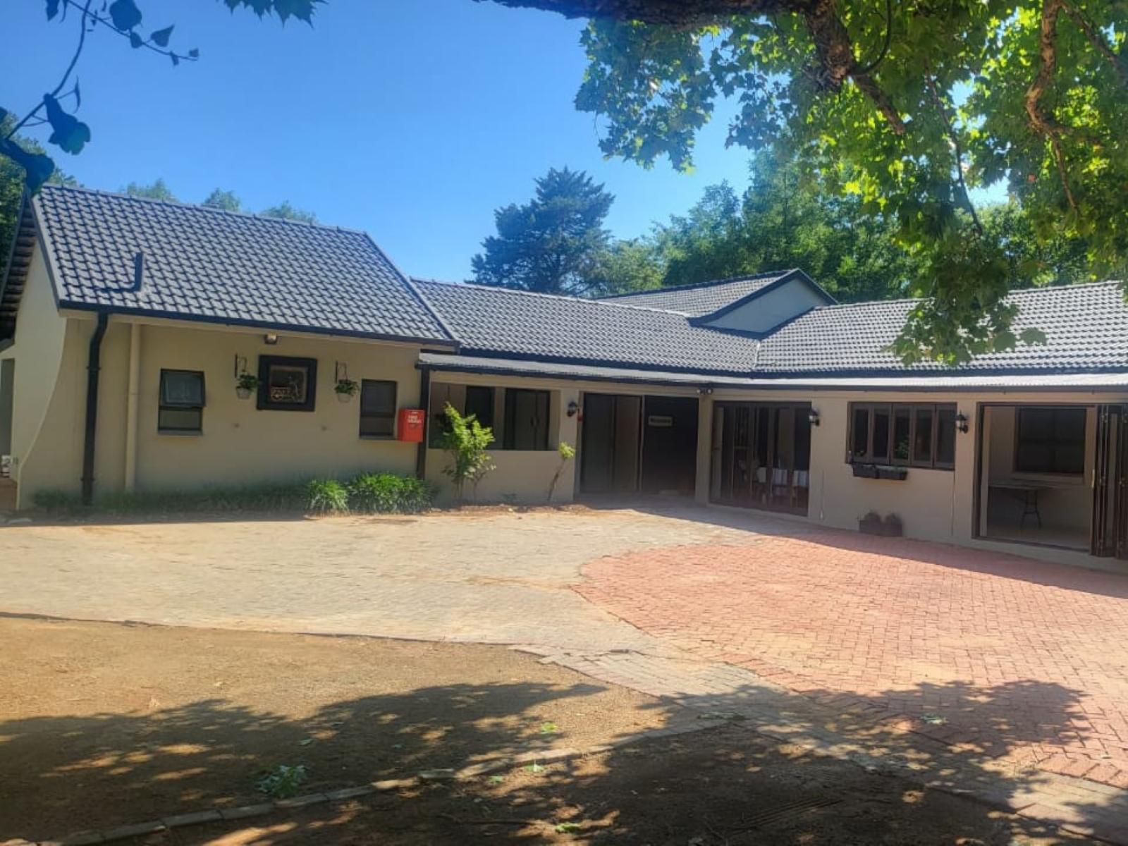 120 Klerck Avenue Brandwag Bloemfontein Free State South Africa Complementary Colors, House, Building, Architecture