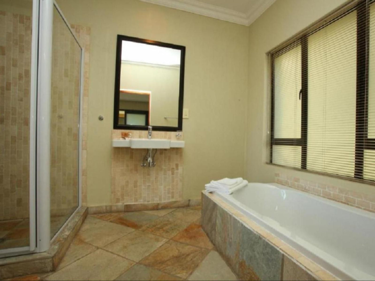 12 On Hillel Guest Manor Northcliff Johannesburg Gauteng South Africa Sepia Tones, Bathroom