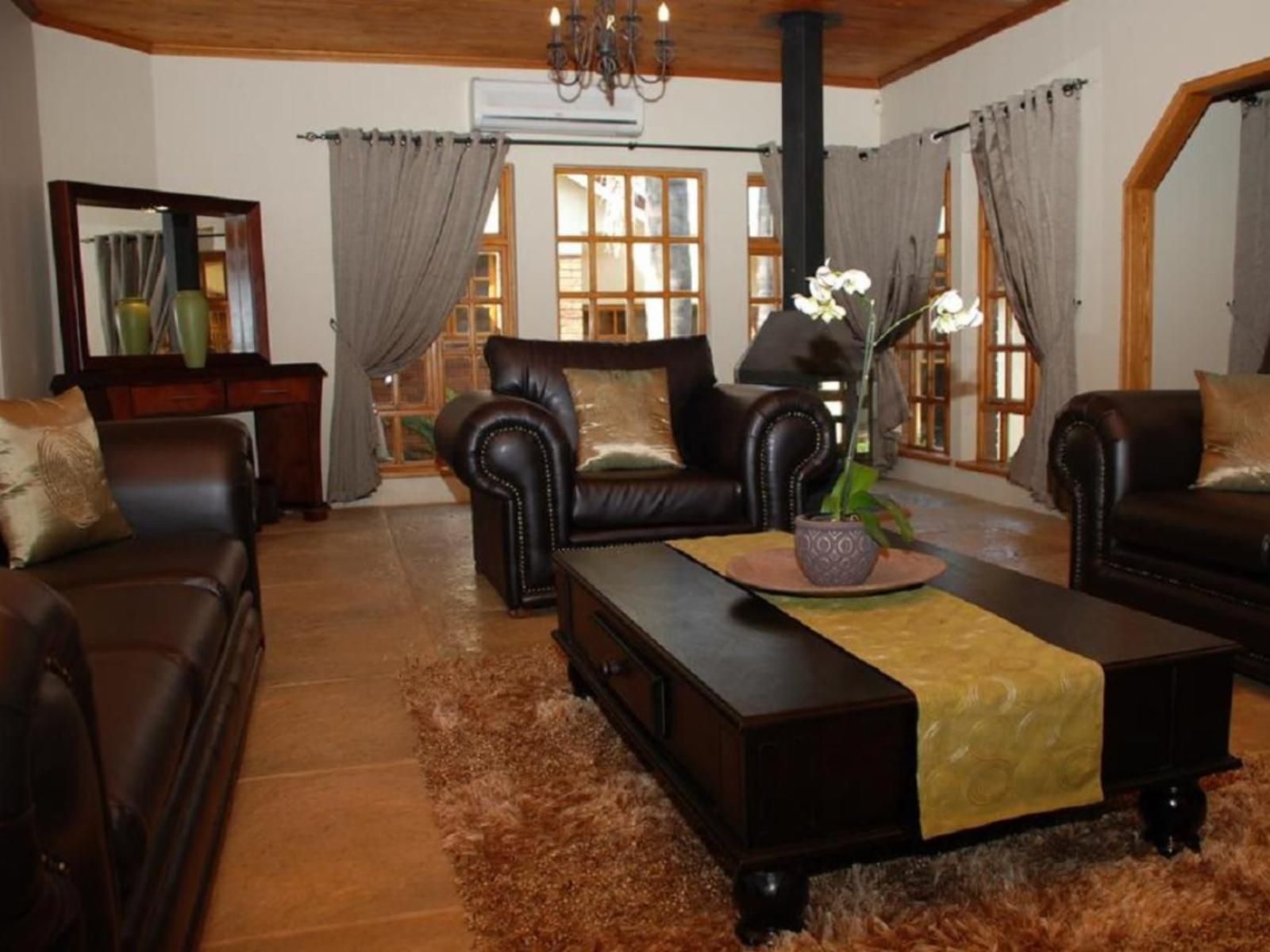 139 On Munnik Guest House Makhado Louis Trichardt Limpopo Province South Africa Living Room