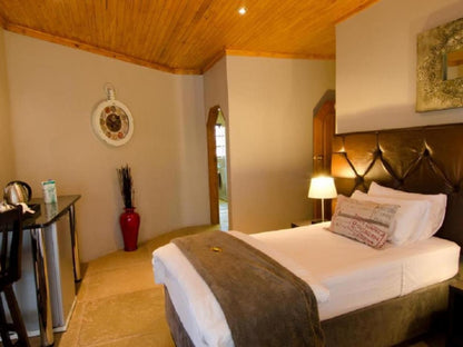 139 On Munnik Guest House Makhado Louis Trichardt Limpopo Province South Africa Colorful, Bedroom