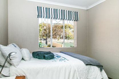 143 First Parkmore Johannesburg Gauteng South Africa Unsaturated, Bedroom