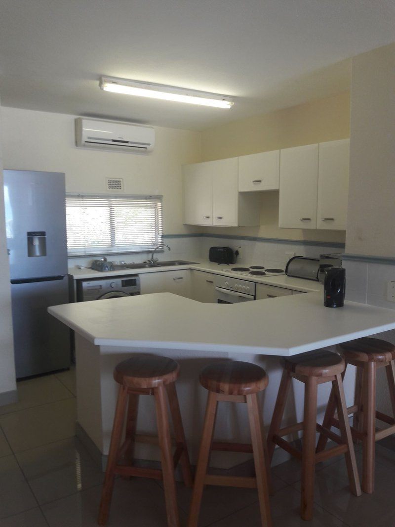 15 Isikhulu Umdloti Beach Durban Kwazulu Natal South Africa Unsaturated, Kitchen