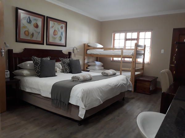 17 On Bird Guest House Beaufort West Western Cape South Africa Unsaturated, Bedroom