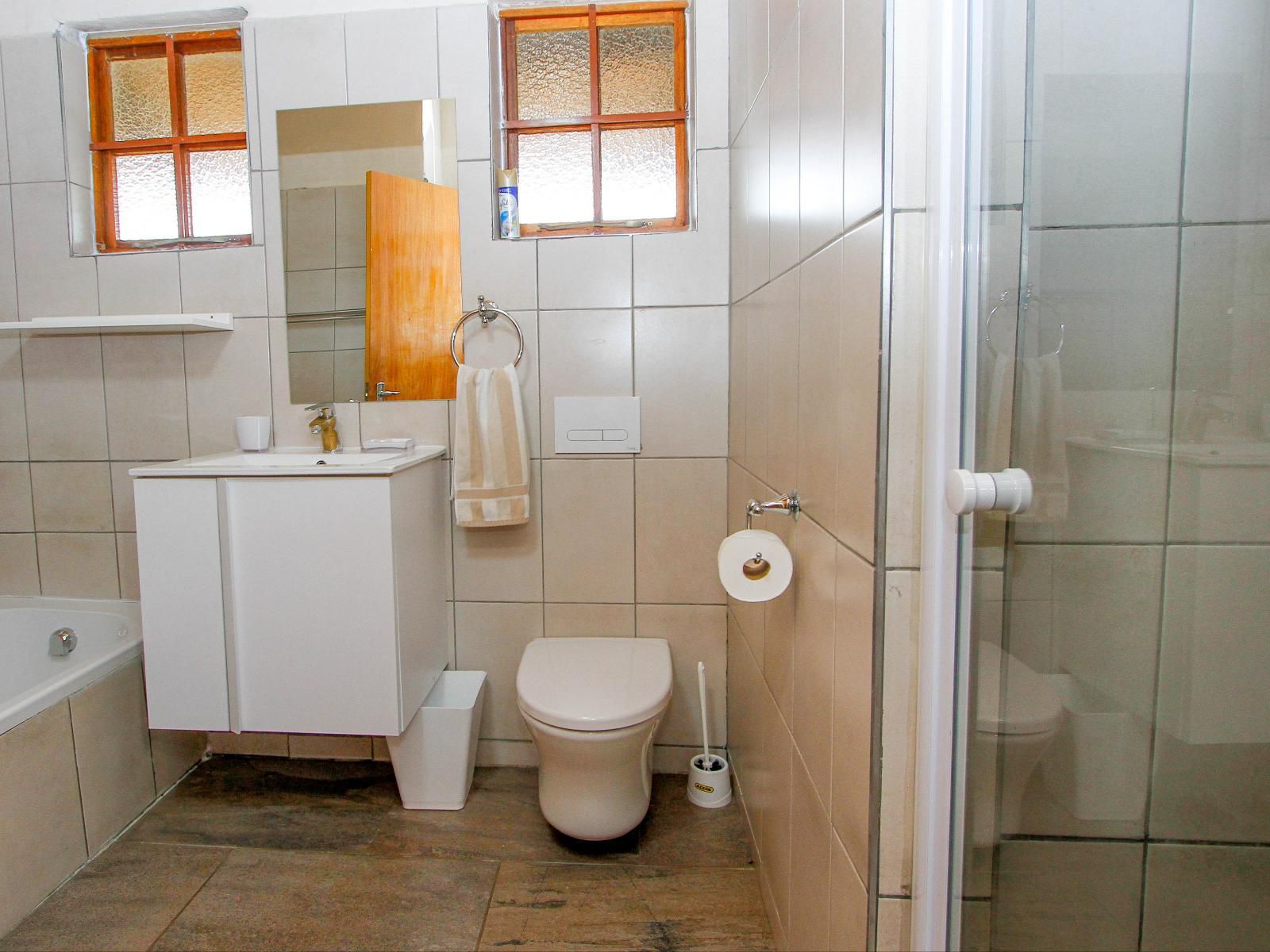 19 Mount Champagne, Standard Holiday Home, Bathroom