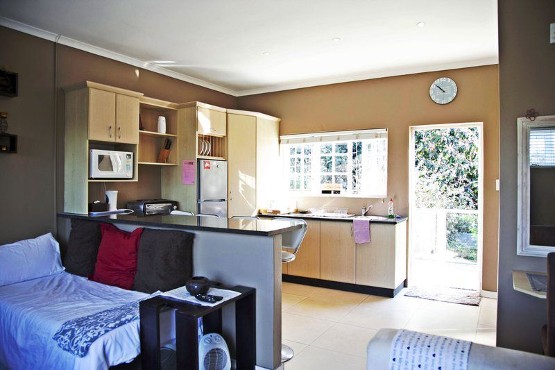 2 Night Package At Maple Tree Manor Cowies Hill Durban Kwazulu Natal South Africa 