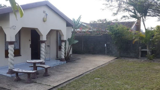 21 Bontelodge Wildenweide Richards Bay Kwazulu Natal South Africa Unsaturated, House, Building, Architecture, Palm Tree, Plant, Nature, Wood, Living Room