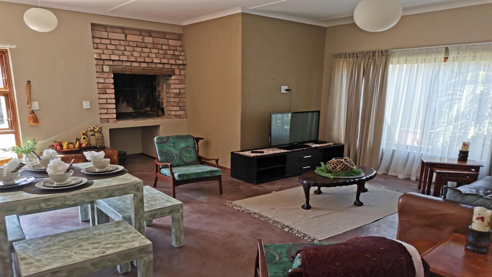 22 On Main Guesthouse Walvis Bay, Double Room 6, Living Room