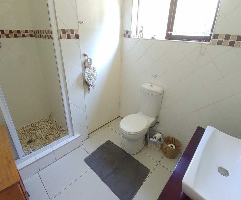 24 Nkwazi Drive Zinkwazi Beach Zinkwazi Beach Nkwazi Kwazulu Natal South Africa Unsaturated, Bathroom