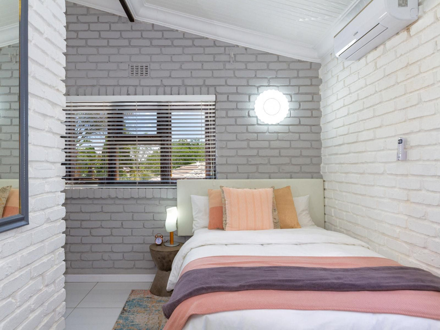 25 On Chrisoliet Luxury Guest Lodge, Standard Double Room-Love, Bedroom, Brick Texture, Texture