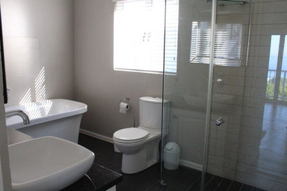 273 Sandhills Road Prince S Grant Golf Estate Princes Grant Kwadukuza Stanger Kwazulu Natal South Africa Unsaturated, Bathroom