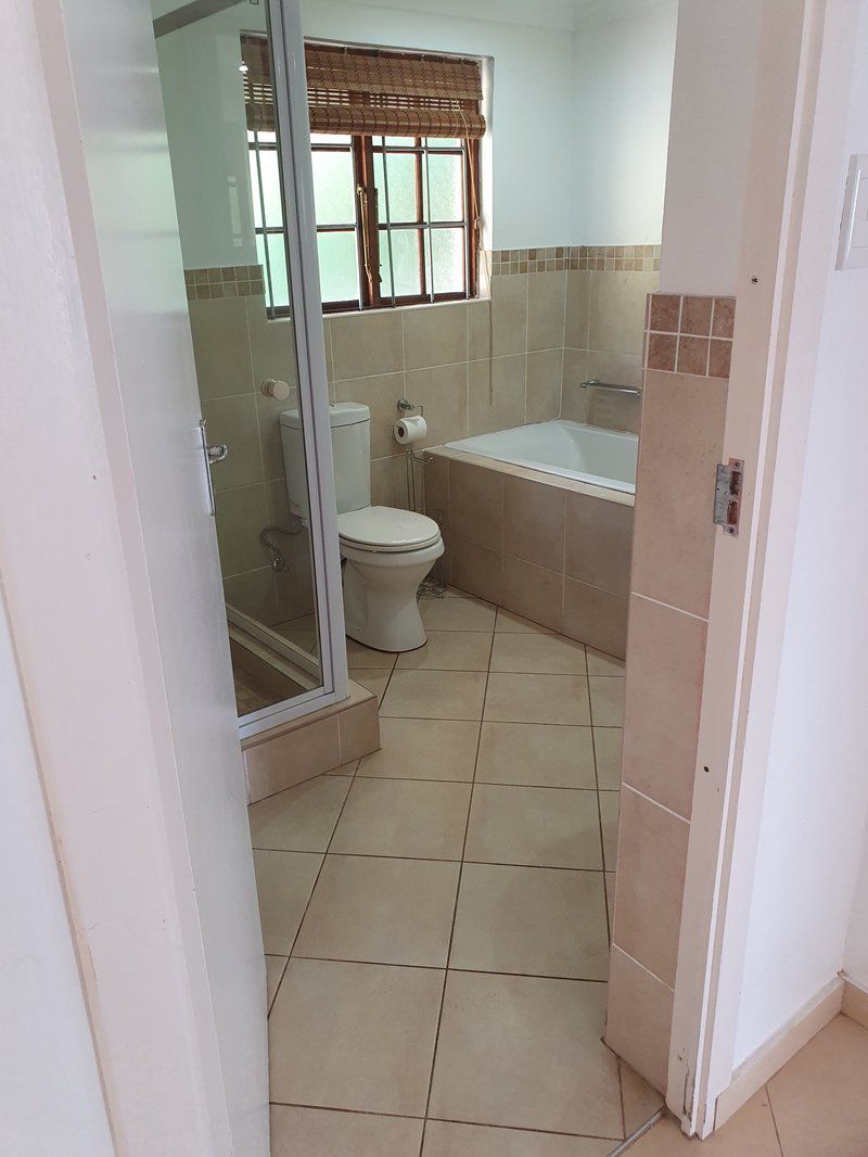 3 Impala Road Ballito Kwazulu Natal South Africa Unsaturated, Bathroom