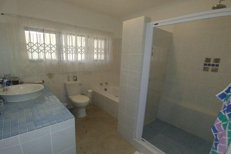 3 Magai Drive Zinkwazi Beach Zinkwazi Beach Nkwazi Kwazulu Natal South Africa Unsaturated, Bathroom