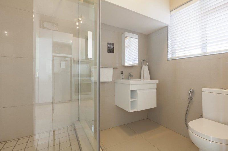 Portswood Mews 3 By Ctha Green Point Cape Town Western Cape South Africa Bathroom
