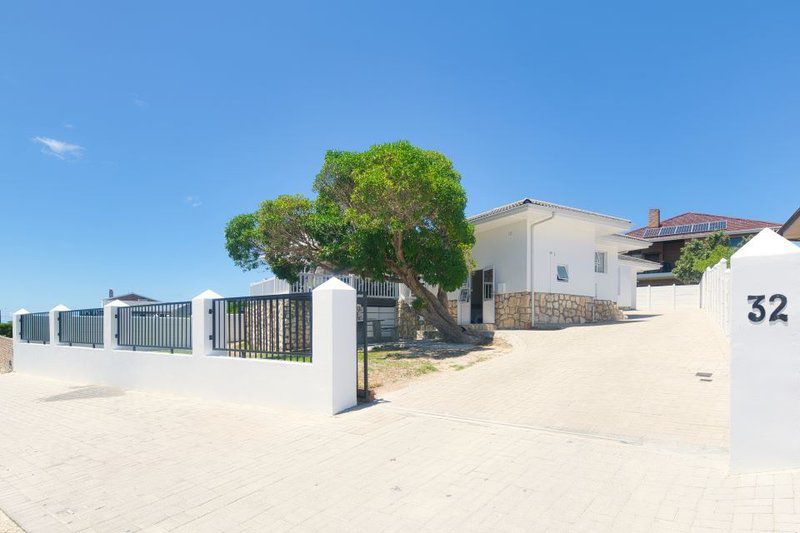 32 Blouvin Street Struisbaai Western Cape South Africa House, Building, Architecture, Palm Tree, Plant, Nature, Wood