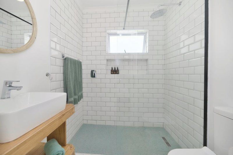 32 Blouvin Street Struisbaai Western Cape South Africa Unsaturated, Bathroom