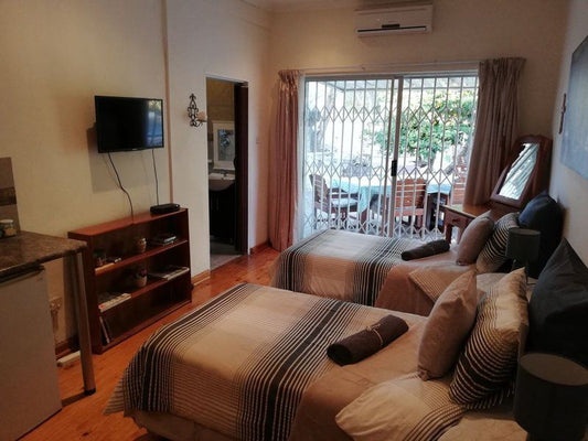 32 On Calvyn Universitas Bloemfontein Free State South Africa Living Room