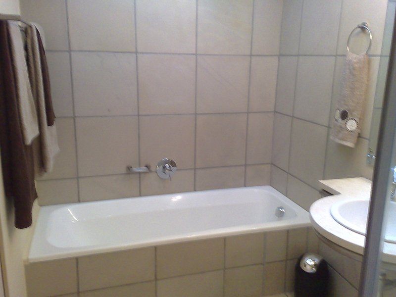 34 Village Heights Oubaai Herolds Bay Western Cape South Africa Unsaturated, Bathroom