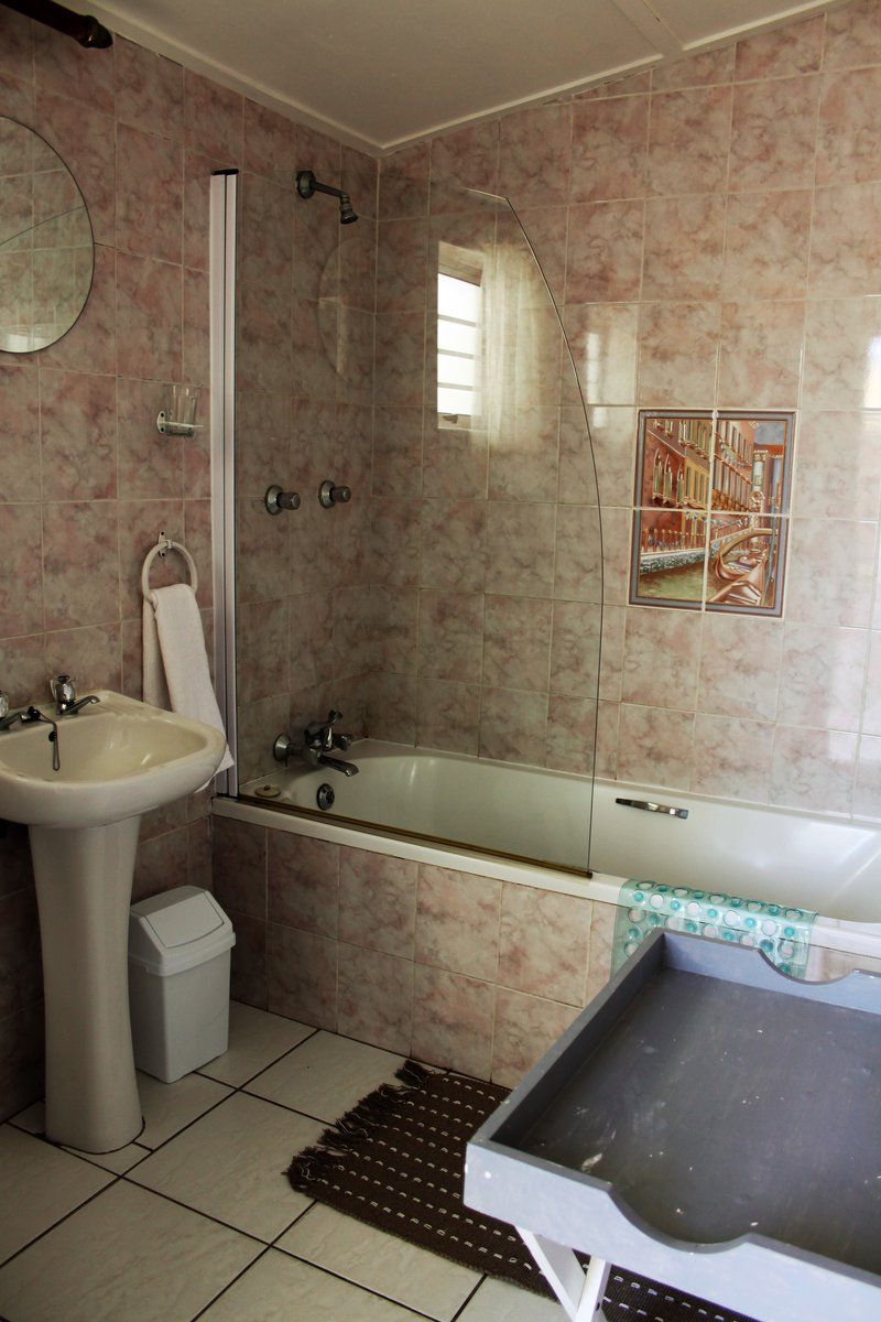 36 Mount Road Guesthouse Mount Croix Port Elizabeth Eastern Cape South Africa Bathroom