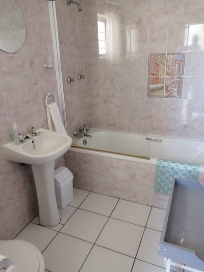 36 Mount Road Guesthouse Mount Croix Port Elizabeth Eastern Cape South Africa Unsaturated, Bathroom