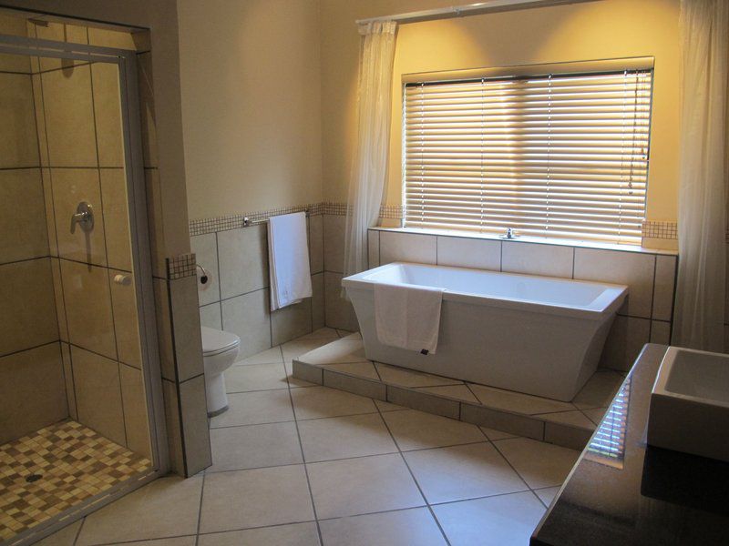 398 Vaal De Grace Golf Estate Parys Free State South Africa Bathroom