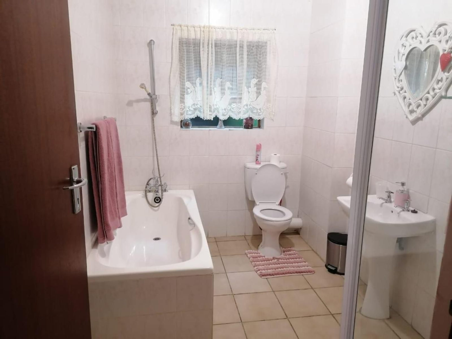 40B Overnight Accommodation Humansdorp Eastern Cape South Africa Bathroom