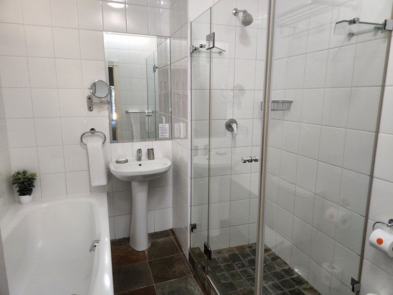 40 Napier Street De Waterkant Cape Town Western Cape South Africa Unsaturated, Bathroom