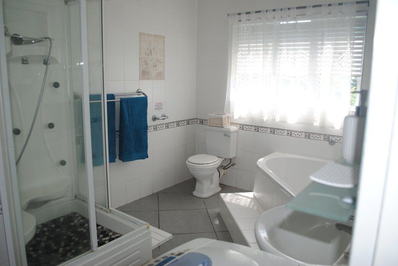 43 Sea Esta Mtwalume Kwazulu Natal South Africa Unsaturated, Bathroom
