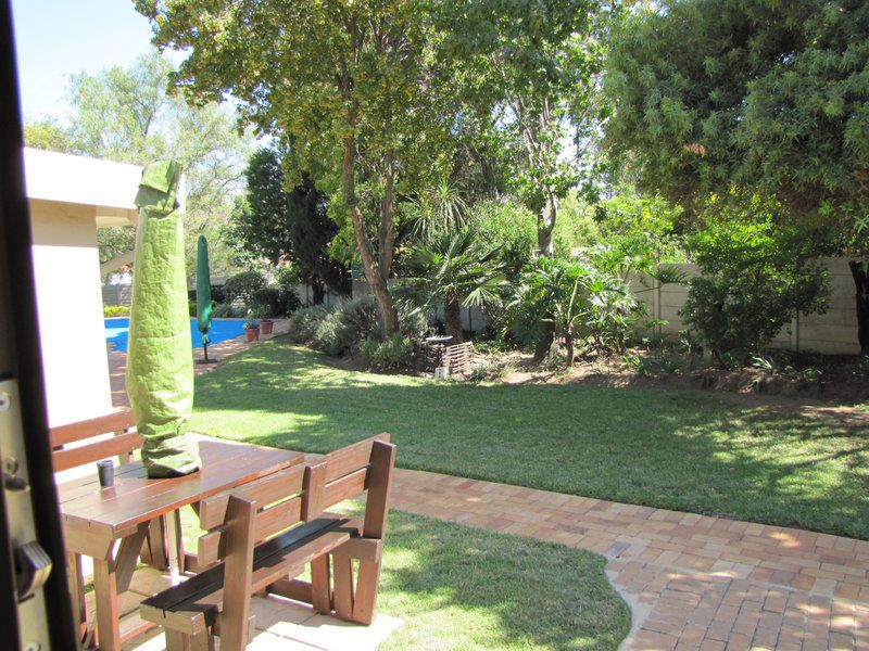 4 On Sengwe Place Gallo Manor Johannesburg Gauteng South Africa Plant, Nature, Garden, Living Room