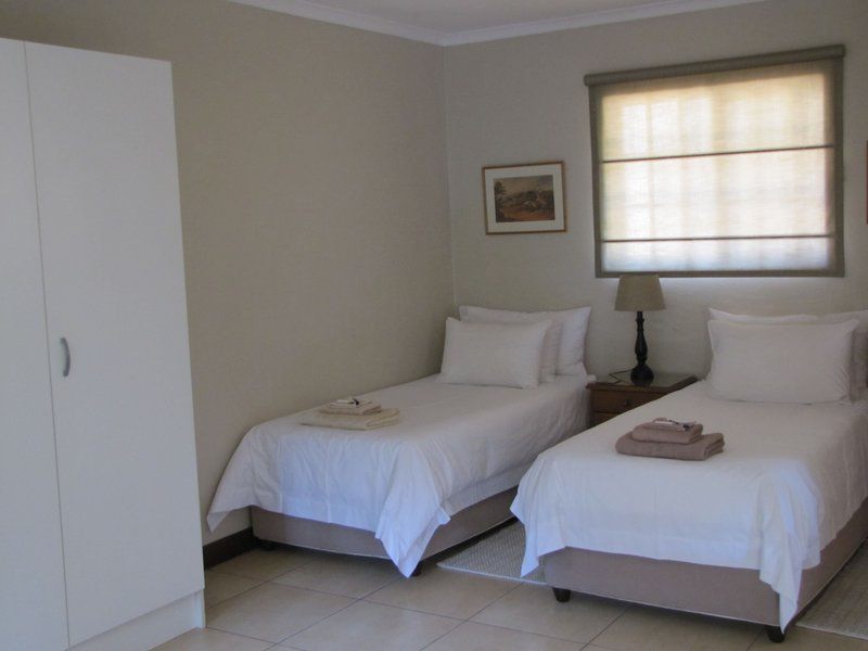 4 On Sengwe Place Gallo Manor Johannesburg Gauteng South Africa Unsaturated, Bedroom