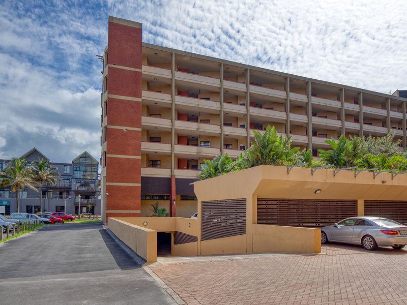 4 Sleeper Stunner 516 Point Bay Point Durban Kwazulu Natal South Africa Building, Architecture, House, Palm Tree, Plant, Nature, Wood, Car, Vehicle