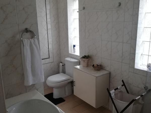 52 Oaks Guest House Sasolburg Free State South Africa Unsaturated, Bathroom