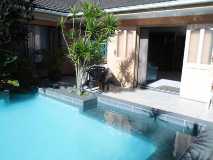 57 Pelican Street St Lucia Kwazulu Natal South Africa Palm Tree, Plant, Nature, Wood, Swimming Pool