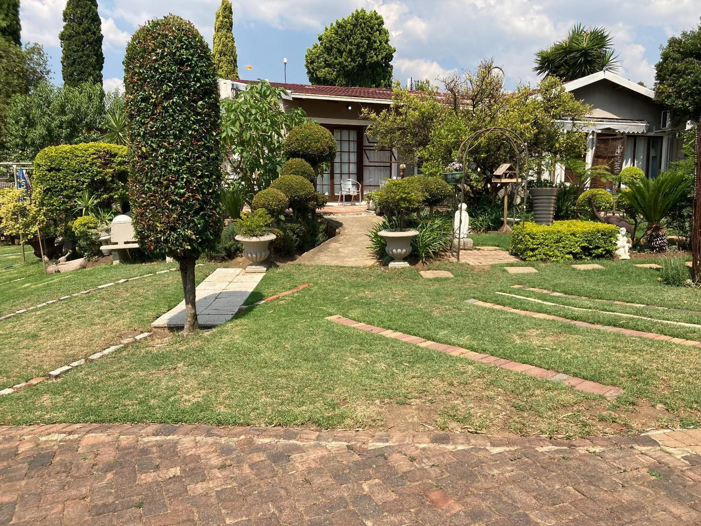 5Th Avenue Guest House Edenvale Johannesburg Gauteng South Africa House, Building, Architecture, Plant, Nature, Garden