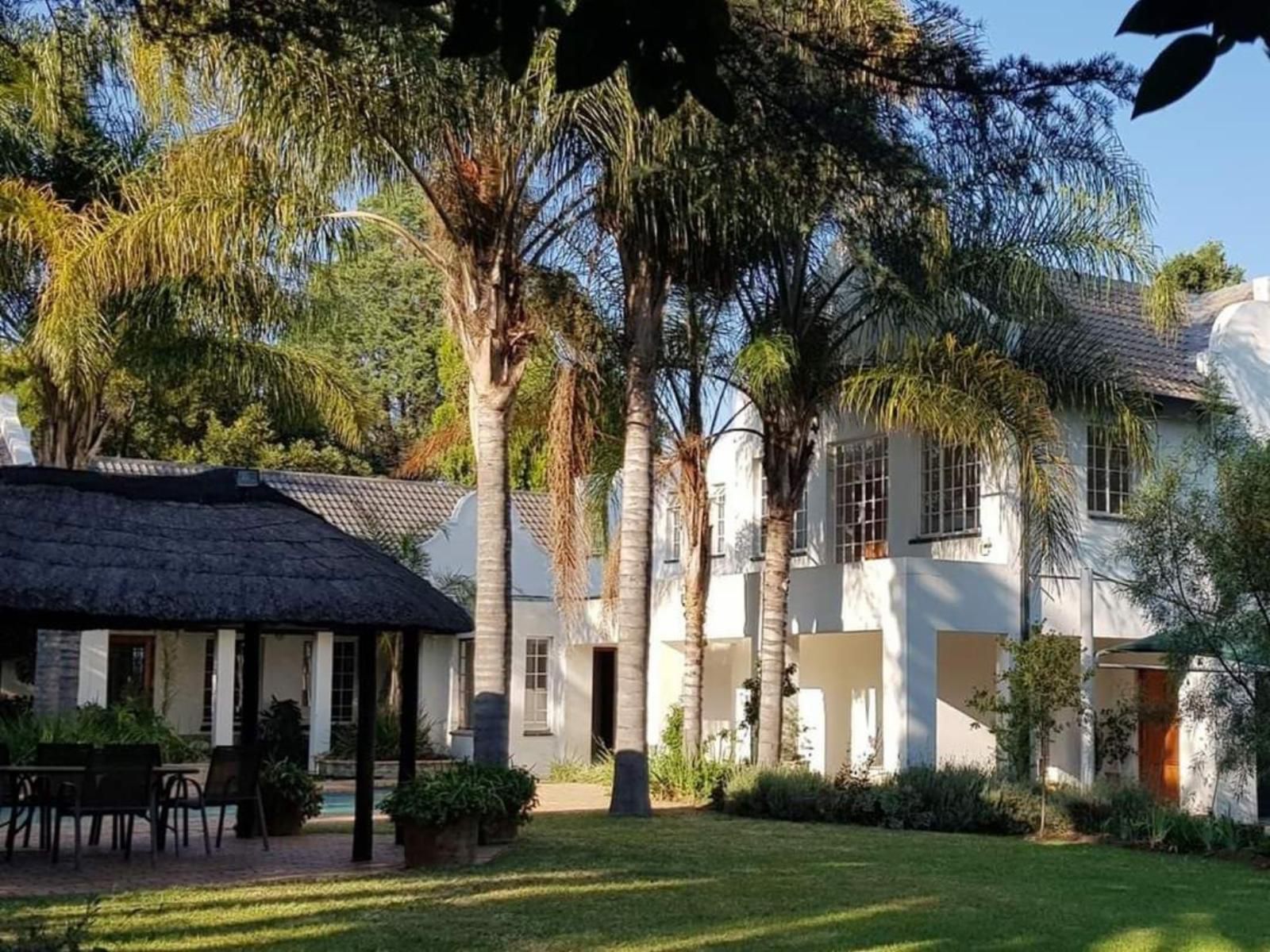 Six Valk Avenue Self Catering Guest House Fourways Johannesburg Gauteng South Africa House, Building, Architecture, Palm Tree, Plant, Nature, Wood