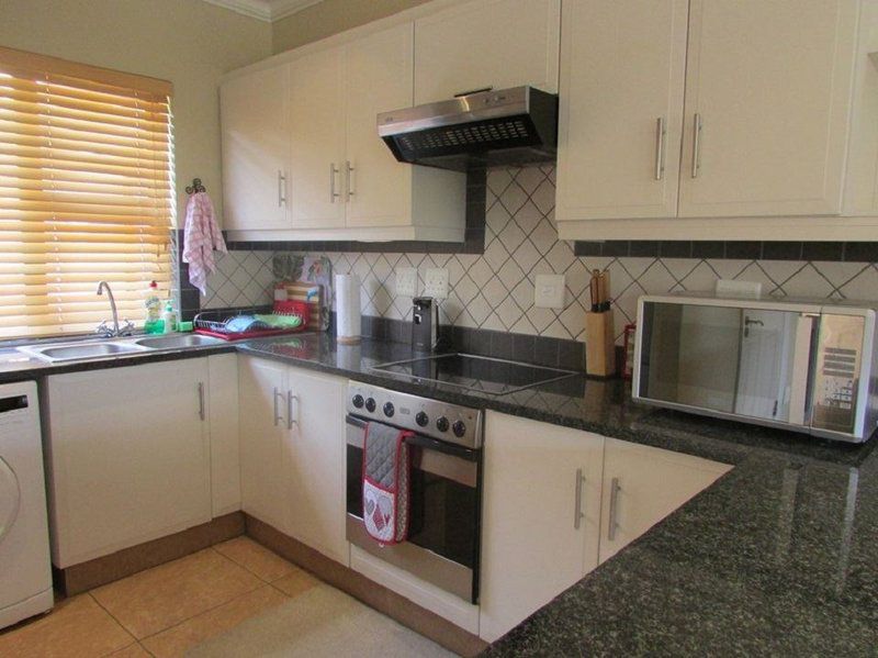 63 Villa Vista Bonnita Clarens Golf And Trout Estate Clarens Free State South Africa Kitchen