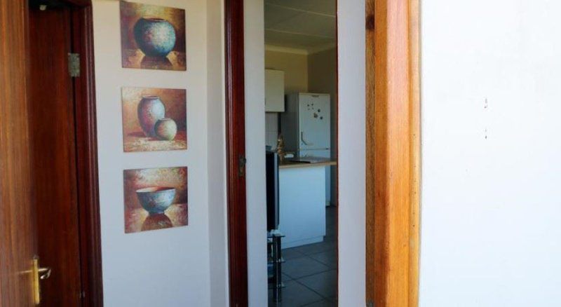 6Th Avenue Self Catering Apartment De Bakke Mossel Bay Mossel Bay Western Cape South Africa 