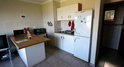 6Th Avenue Self Catering Apartment De Bakke Mossel Bay Mossel Bay Western Cape South Africa Kitchen