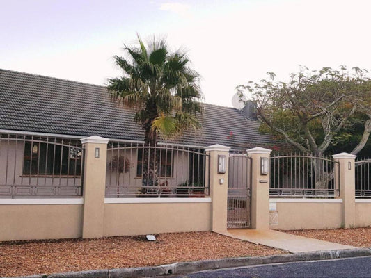 7 On Disa Self Catering Accommodation Milnerton Cape Town Western Cape South Africa House, Building, Architecture, Palm Tree, Plant, Nature, Wood