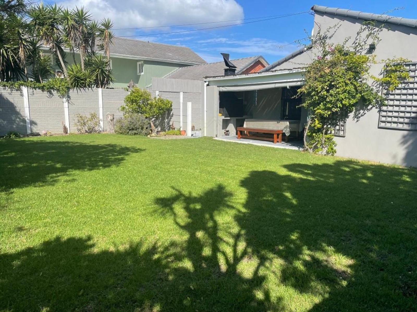 7 On Henwick Lakeside Cape Town Western Cape South Africa House, Building, Architecture, Palm Tree, Plant, Nature, Wood, Garden, Living Room