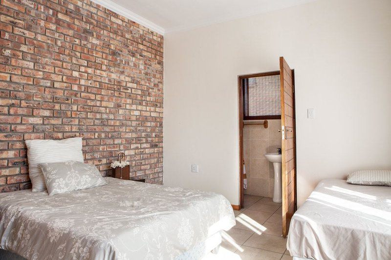 7 On Joycelyn Home Bluewater Beach Port Elizabeth Eastern Cape South Africa Bedroom, Brick Texture, Texture