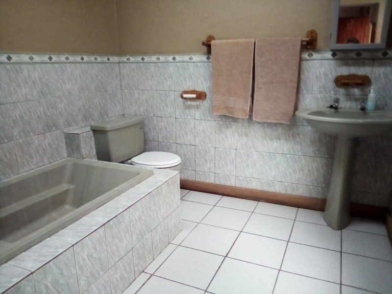 80 Rissik Komatipoort Mpumalanga South Africa Unsaturated, Bathroom