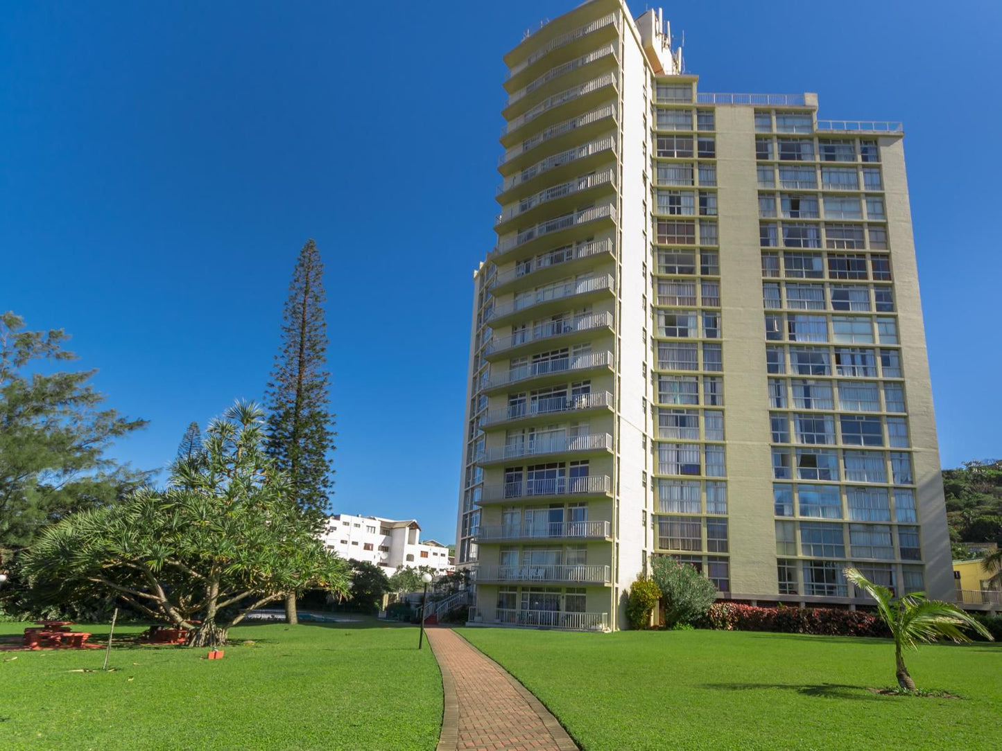 803 La Ballito Ballito Kwazulu Natal South Africa Complementary Colors, Building, Architecture, Palm Tree, Plant, Nature, Wood