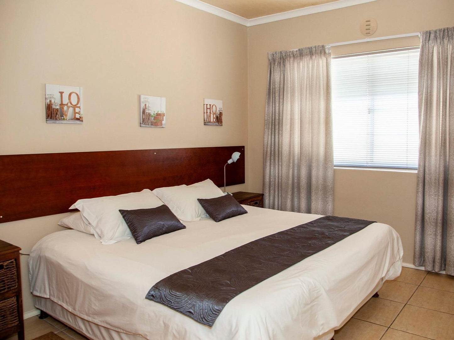 80 Kendal Guest House Durbanville Cape Town Western Cape South Africa 