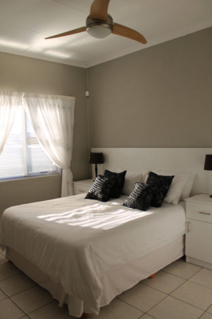 84 On Himeville Drive Bluewater Bay Port Elizabeth Eastern Cape South Africa Bedroom