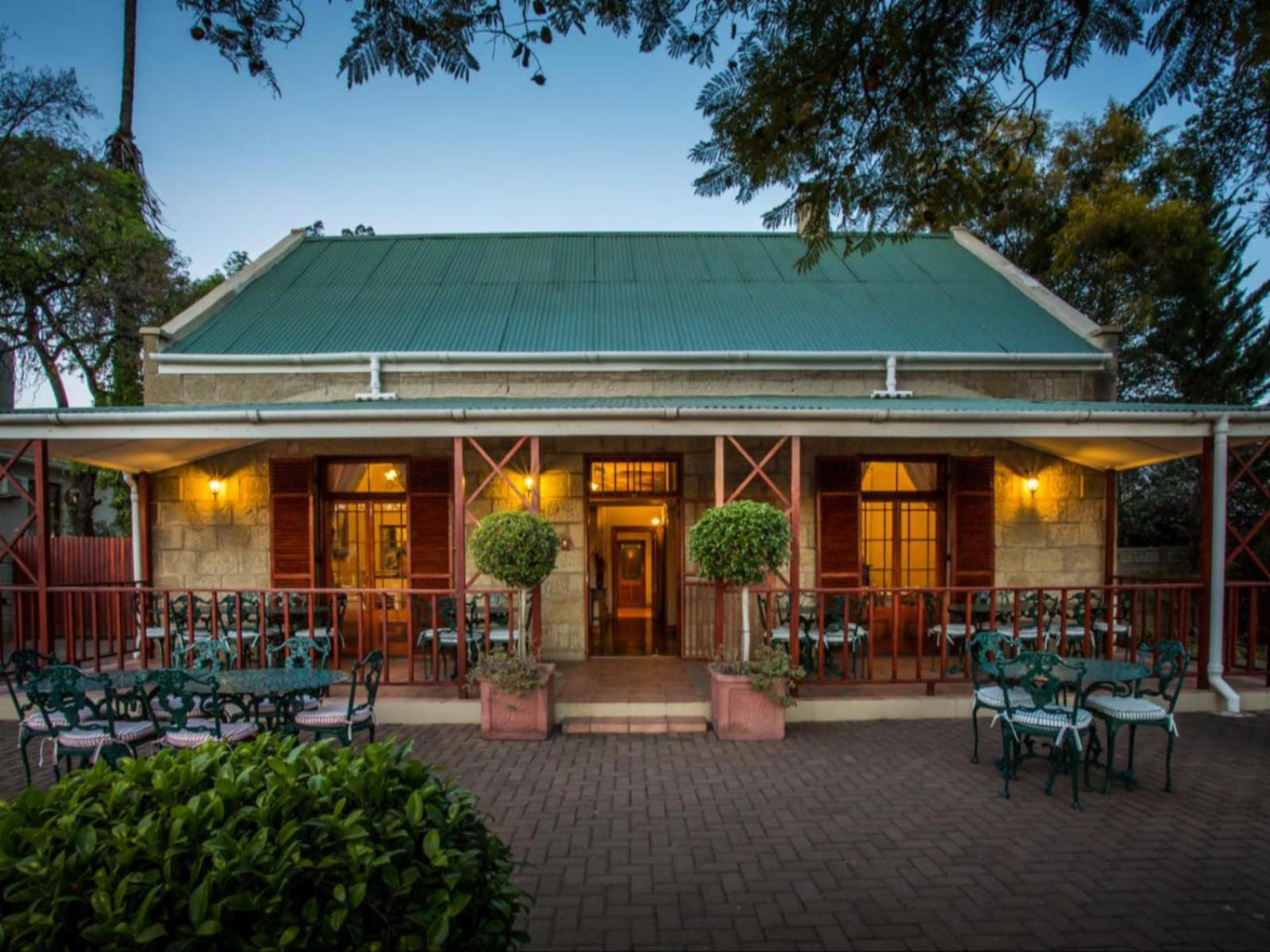 88 Baron Van Reede Guesthouse Oudtshoorn Western Cape South Africa House, Building, Architecture, Restaurant, Bar