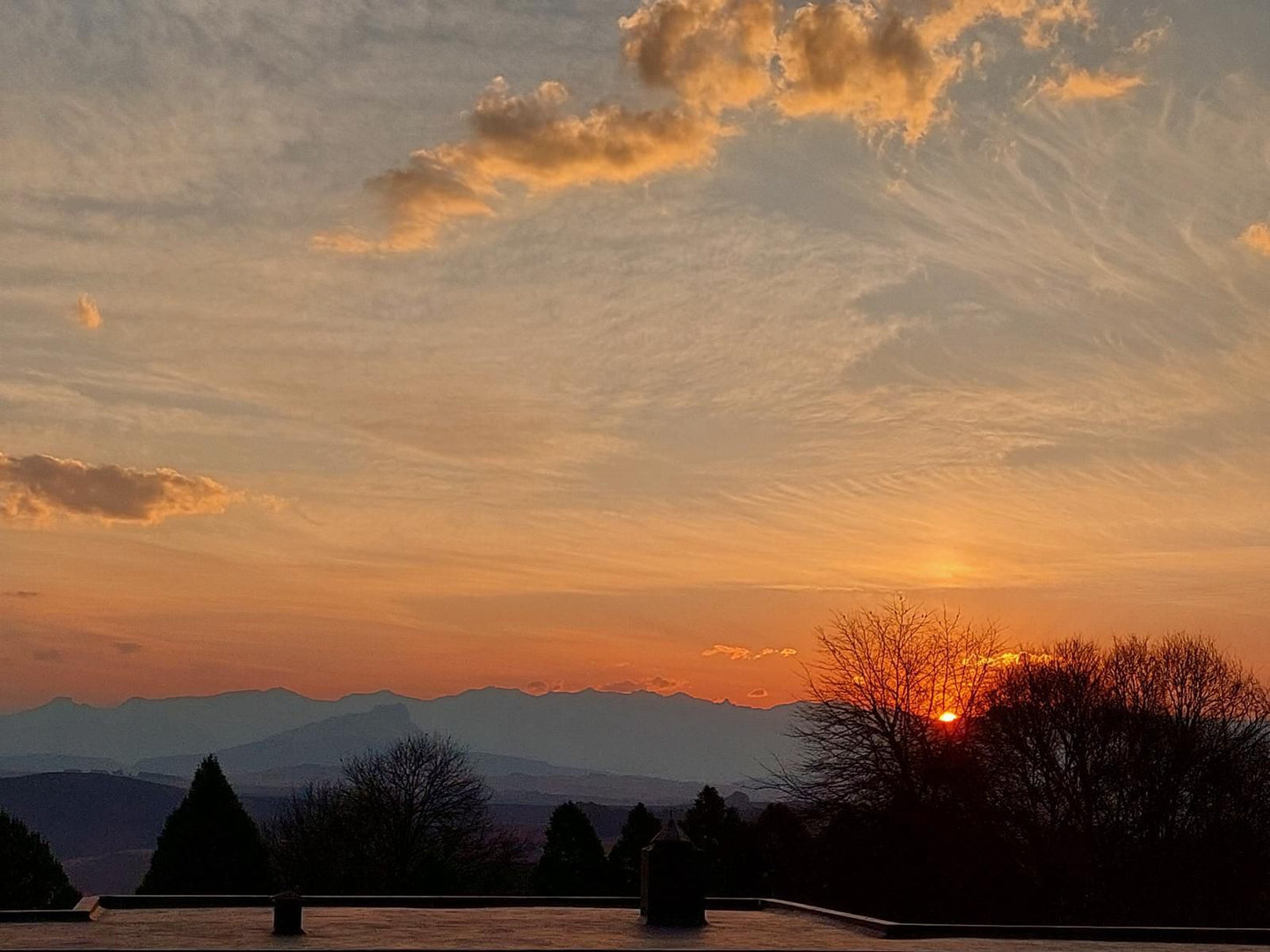 9 Stoney Way Cottage, Sky, Nature, Sunset