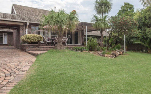 99 On Alma Private Lodge Wendywood Johannesburg Gauteng South Africa House, Building, Architecture, Palm Tree, Plant, Nature, Wood, Garden