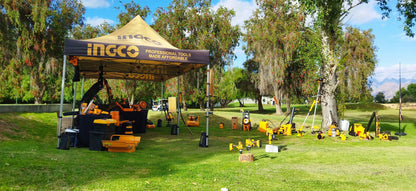 Ball Game, Sport, Golfing, Architecture, Tent, Cemetery, Religion, Grave, Hex Valley Golf Club, La Serene Way, De Doorns, 6875